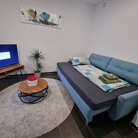 Exklusive Ferienwohnung In Lingen Holthausen 2Zim, 2Badez,Kueche,Balkon,Waschmaschine Bagian luar foto