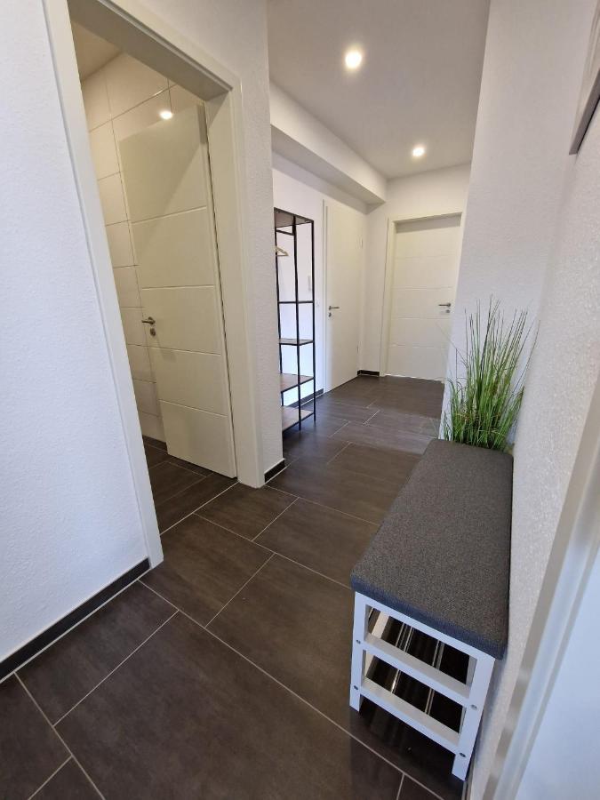Exklusive Ferienwohnung In Lingen Holthausen 2Zim, 2Badez,Kueche,Balkon,Waschmaschine Bagian luar foto