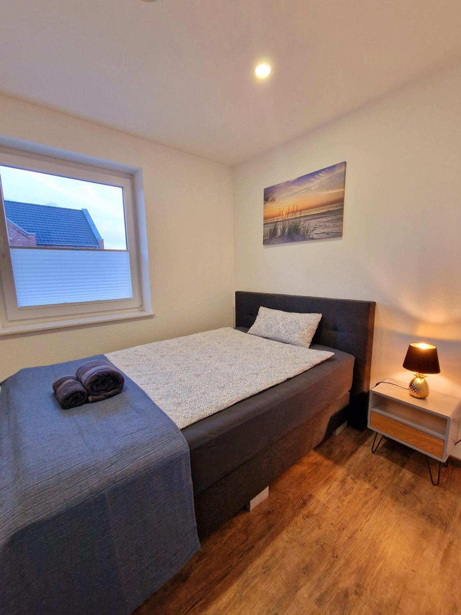 Exklusive Ferienwohnung In Lingen Holthausen 2Zim, 2Badez,Kueche,Balkon,Waschmaschine Bagian luar foto